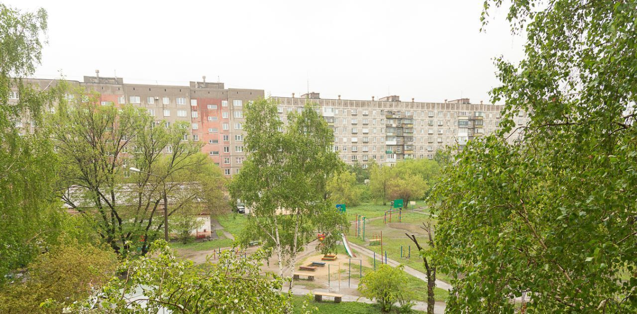 квартира г Магнитогорск р-н Орджоникидзевский ул Труда 18 фото 25