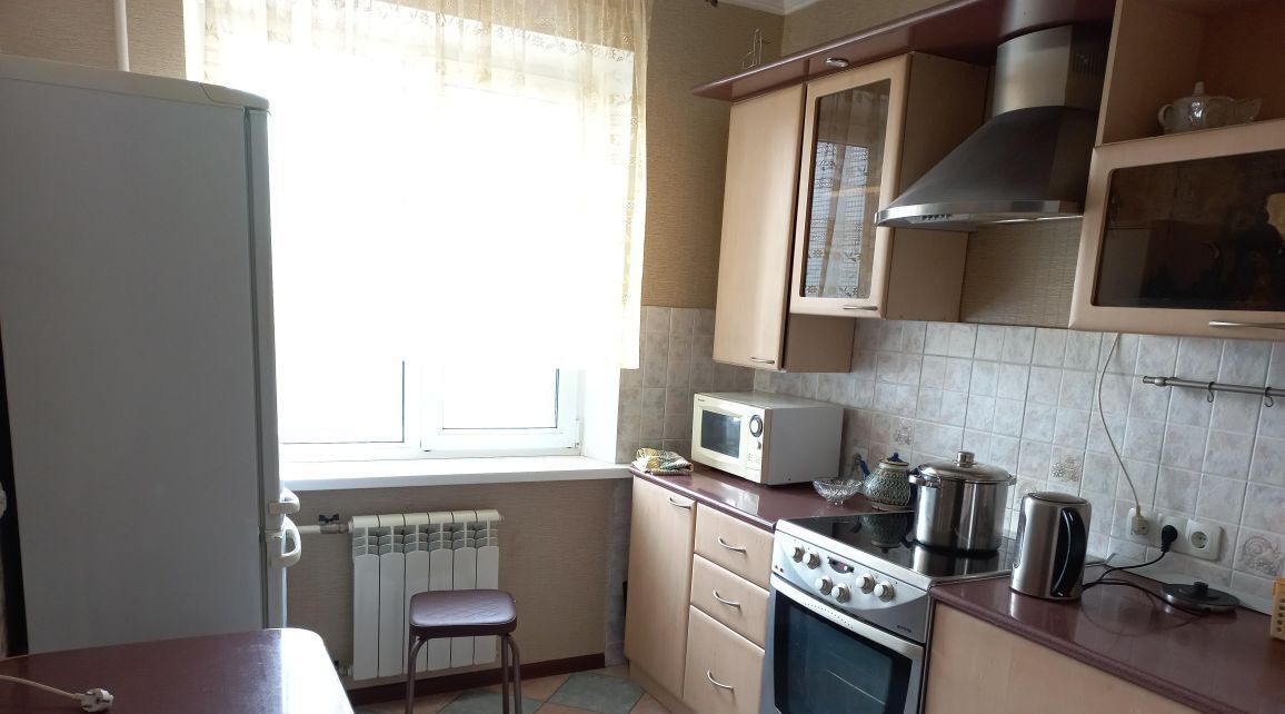 квартира г Тольятти р-н Комсомольский ул Лизы Чайкиной 34 фото 11