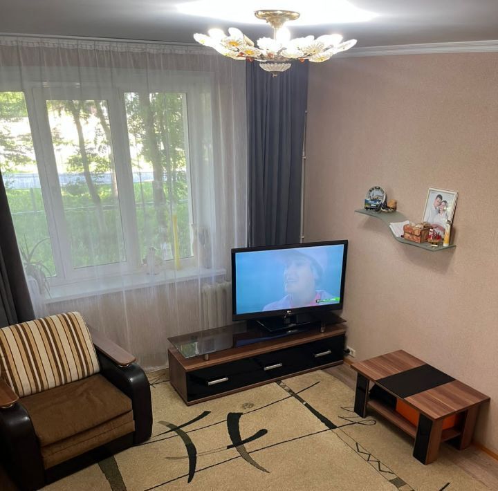 квартира г Набережные Челны р-н Автозаводский пр-кт Яшьлек 25 фото 3