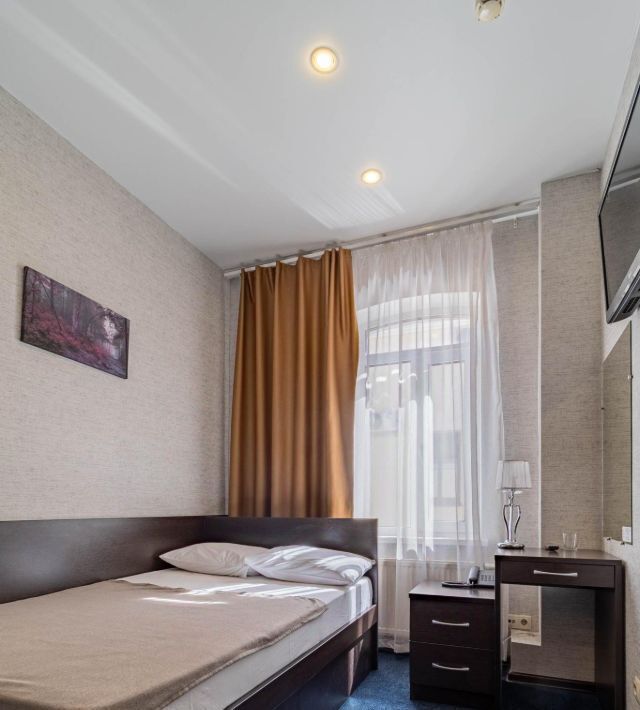 комната г Казань метро Площадь Тукая ул Шигабутдина Марджани 6 фото 1