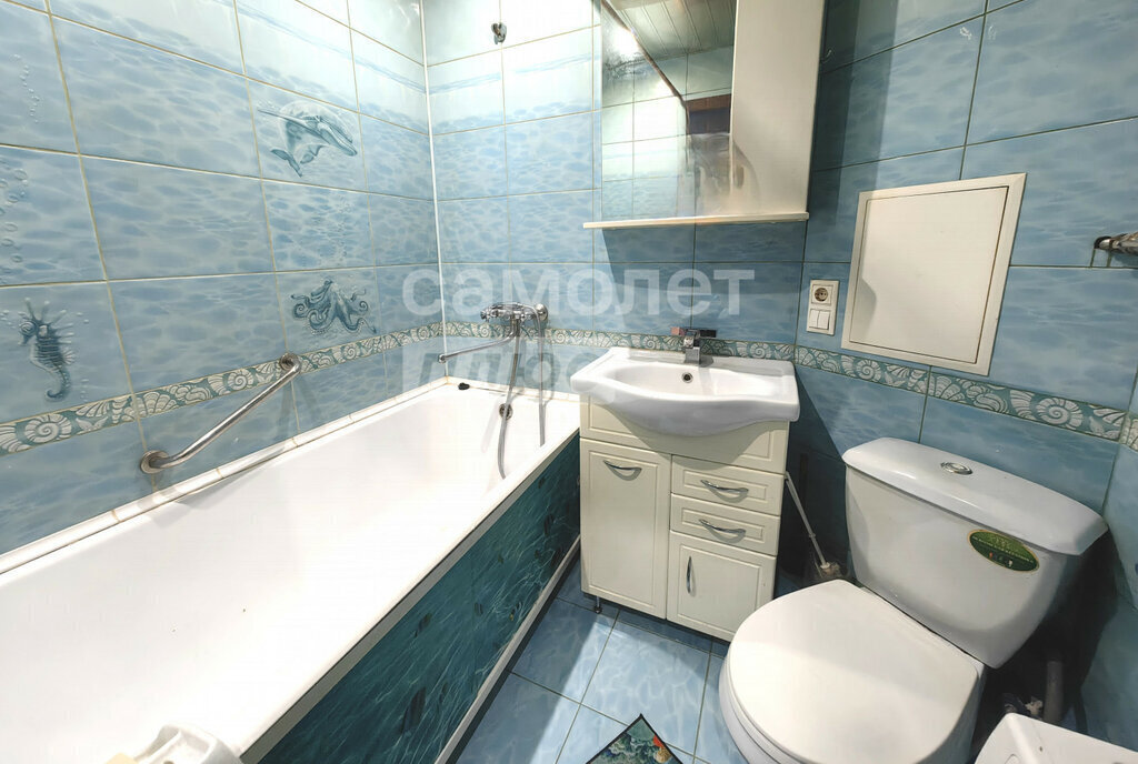 квартира г Комсомольск-на-Амуре ул Парижской Коммуны 26к/2 фото 1