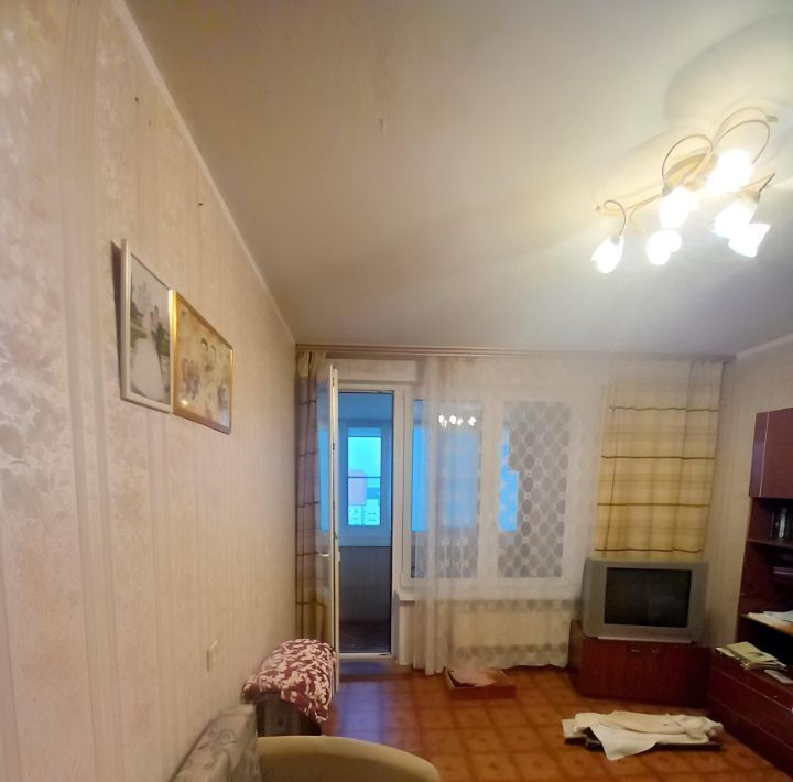 квартира г Тольятти р-н Автозаводский ул Юбилейная 21 фото 1
