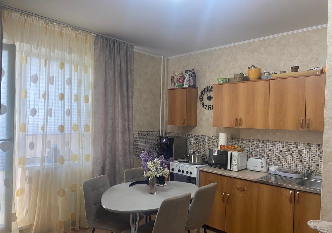 квартира г Челябинск р-н Ленинский ул Новороссийская 103 фото 4