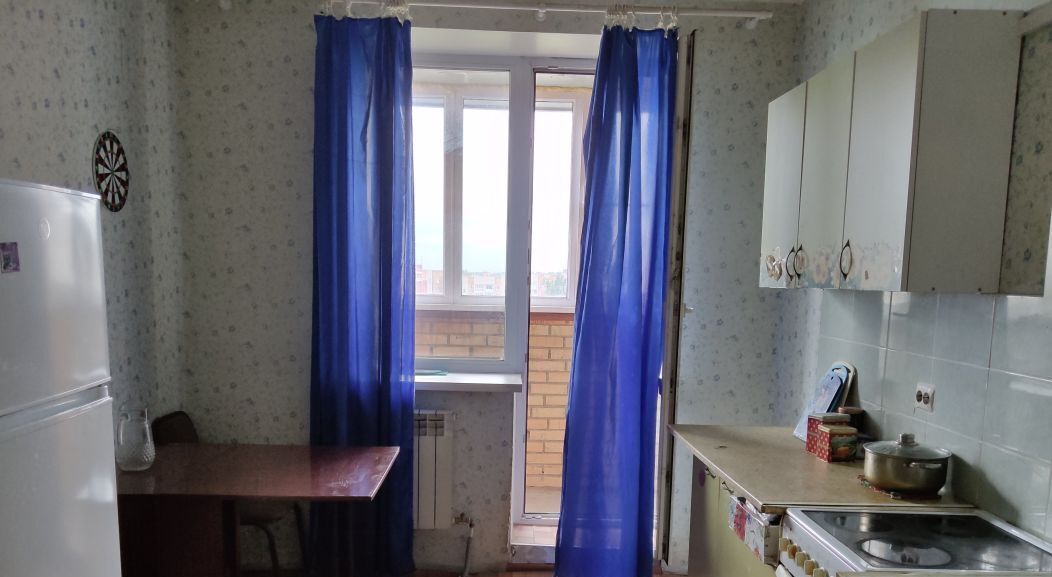 квартира г Омск р-н Кировский ул Мельничная 87к/1 фото 4