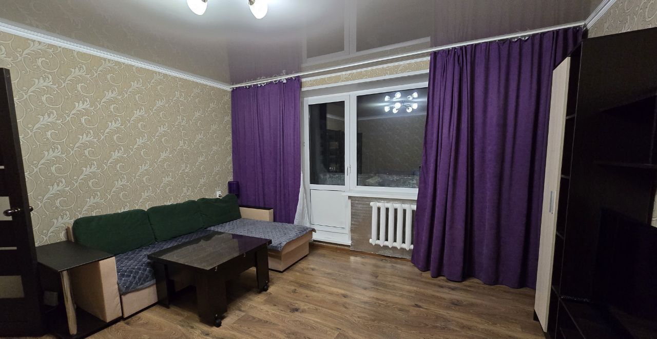 квартира г Тобольск 10-й мкр-н, 47А фото 2