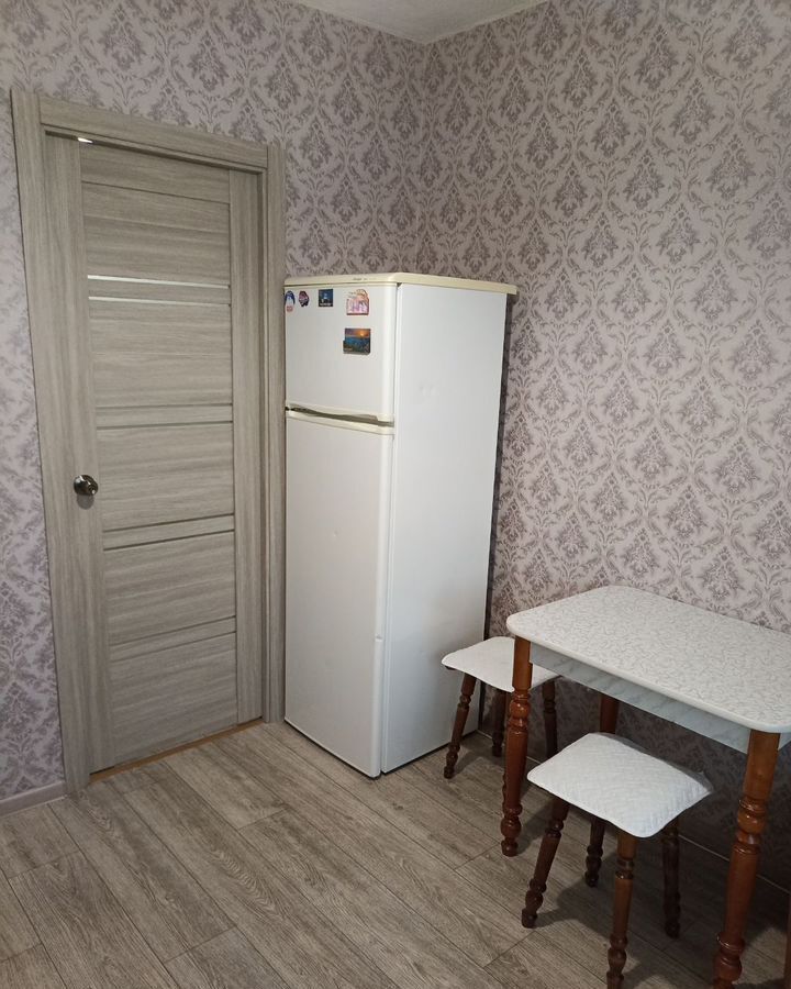 квартира г Тольятти р-н Автозаводский ул Автостроителей 17 фото 11