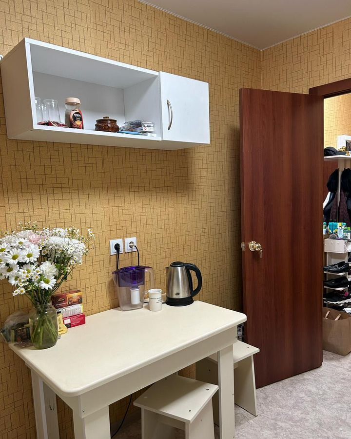 квартира г Волгоград р-н Кировский ул 70-летия Победы 33 фото 9