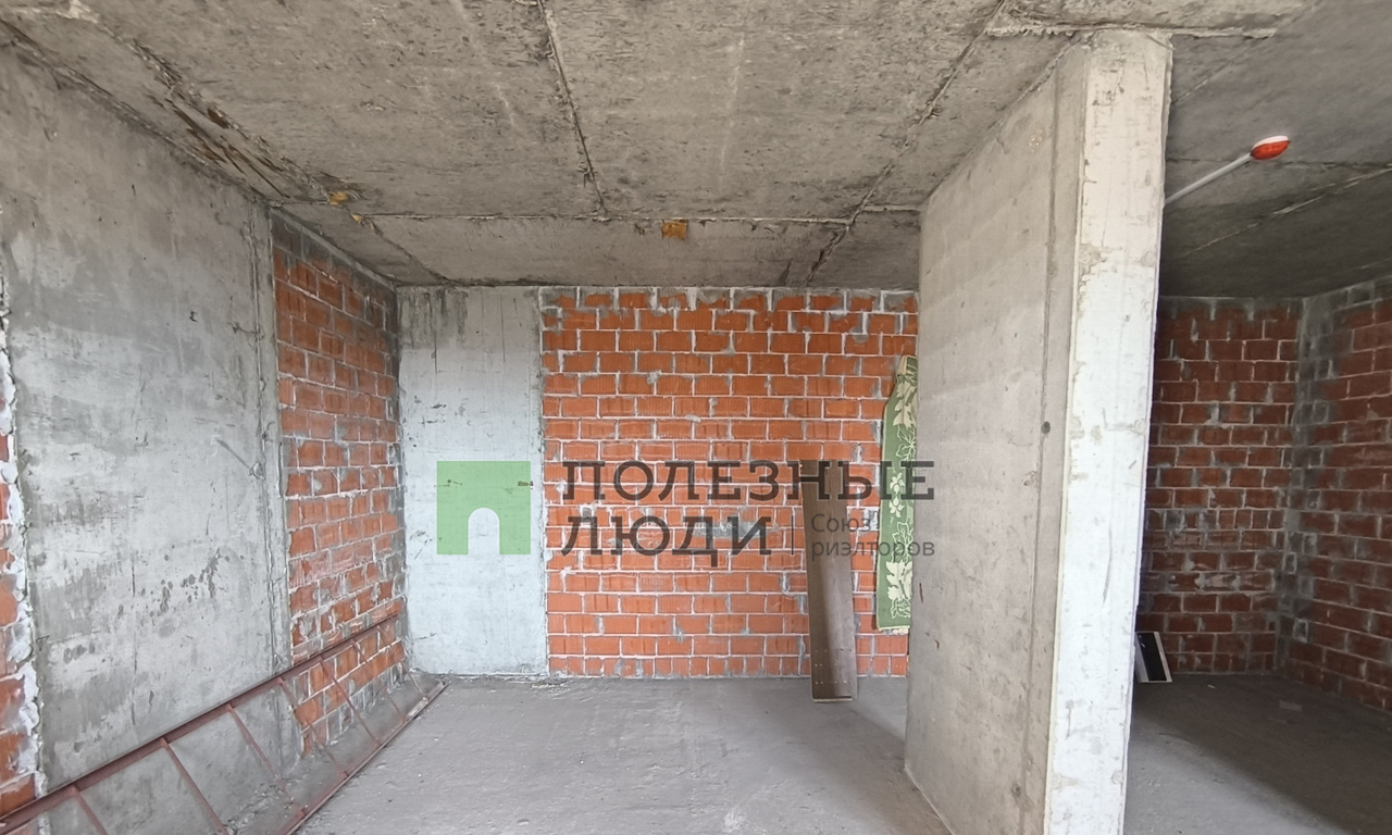 квартира г Саратов Солнечный пр-кт Героев Отечества 6а фото 2