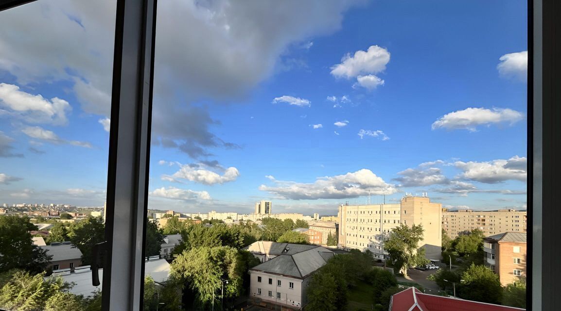 квартира г Красноярск р-н Октябрьский ул Баумана 6 фото 5
