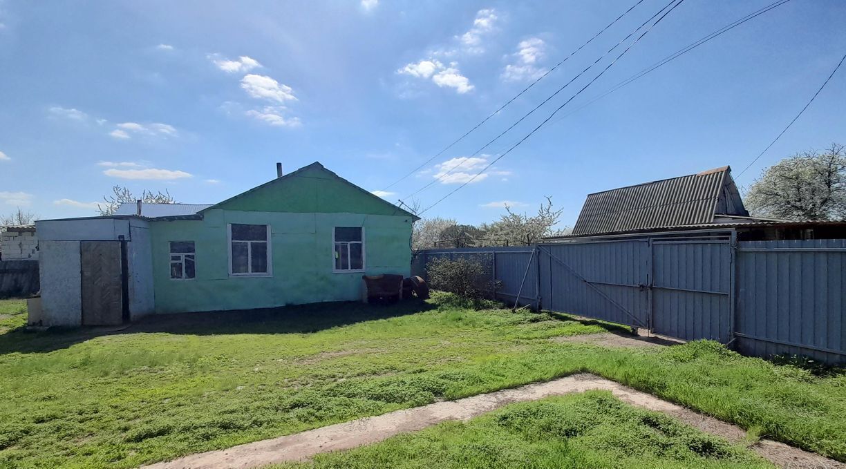 дом г Волжский снт Здоровье химика ул 5-я фото 2