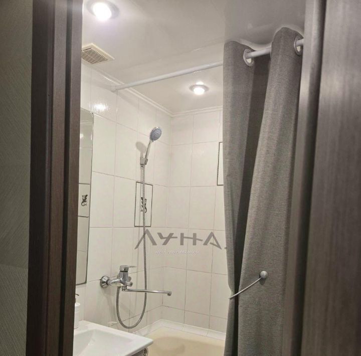 квартира г Набережные Челны р-н Автозаводский пр-кт Сююмбике 84 фото 10