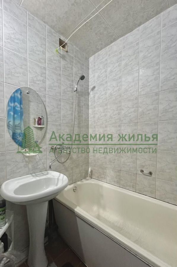 квартира г Саратов р-н Октябрьский ул Белоглинская 34/38 фото 8