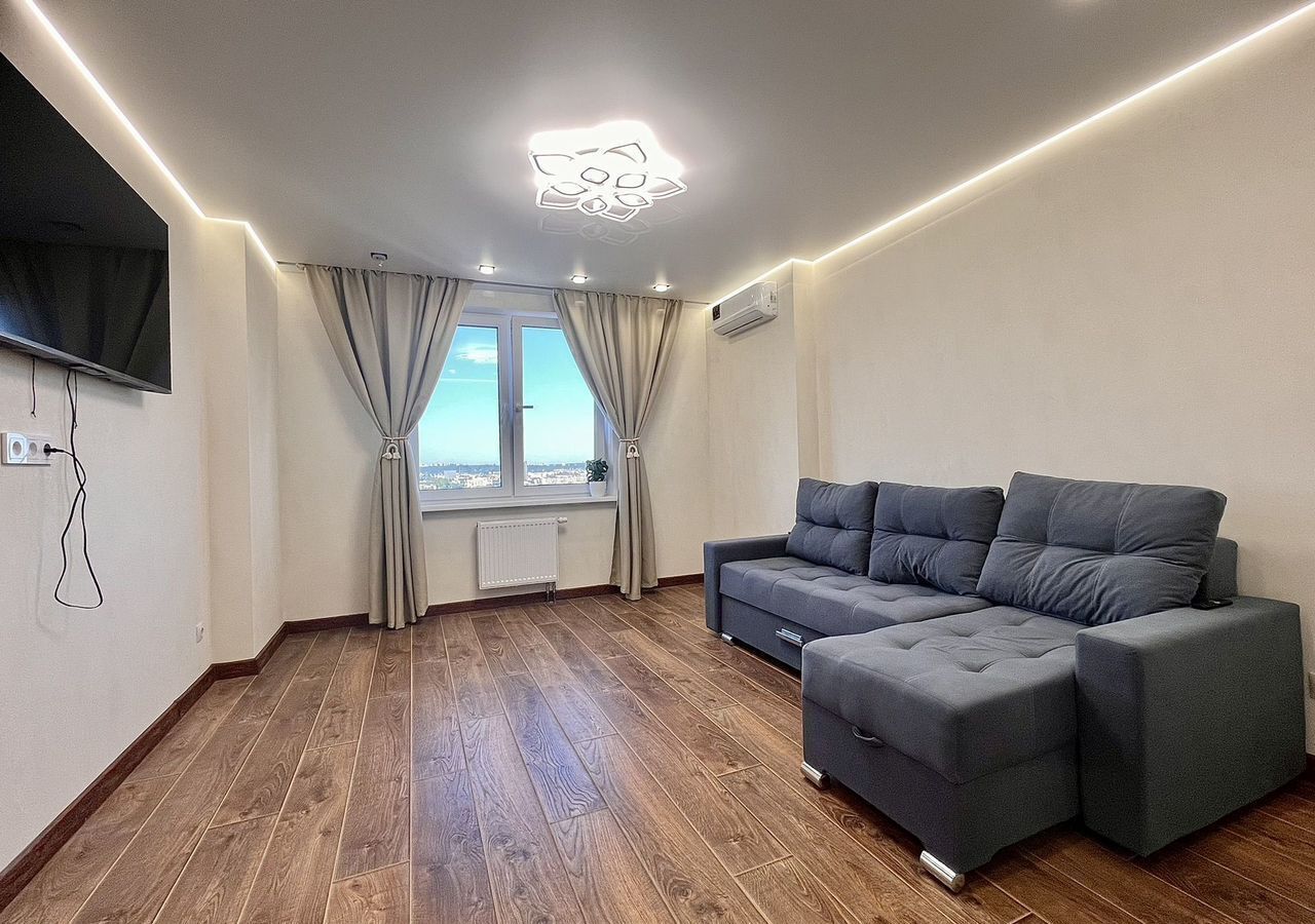 квартира г Нижний Новгород Парк культуры ул Коломенская 8к/4 фото 4