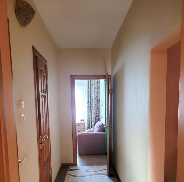 квартира г Мегион ул Заречная 1/2 фото 8