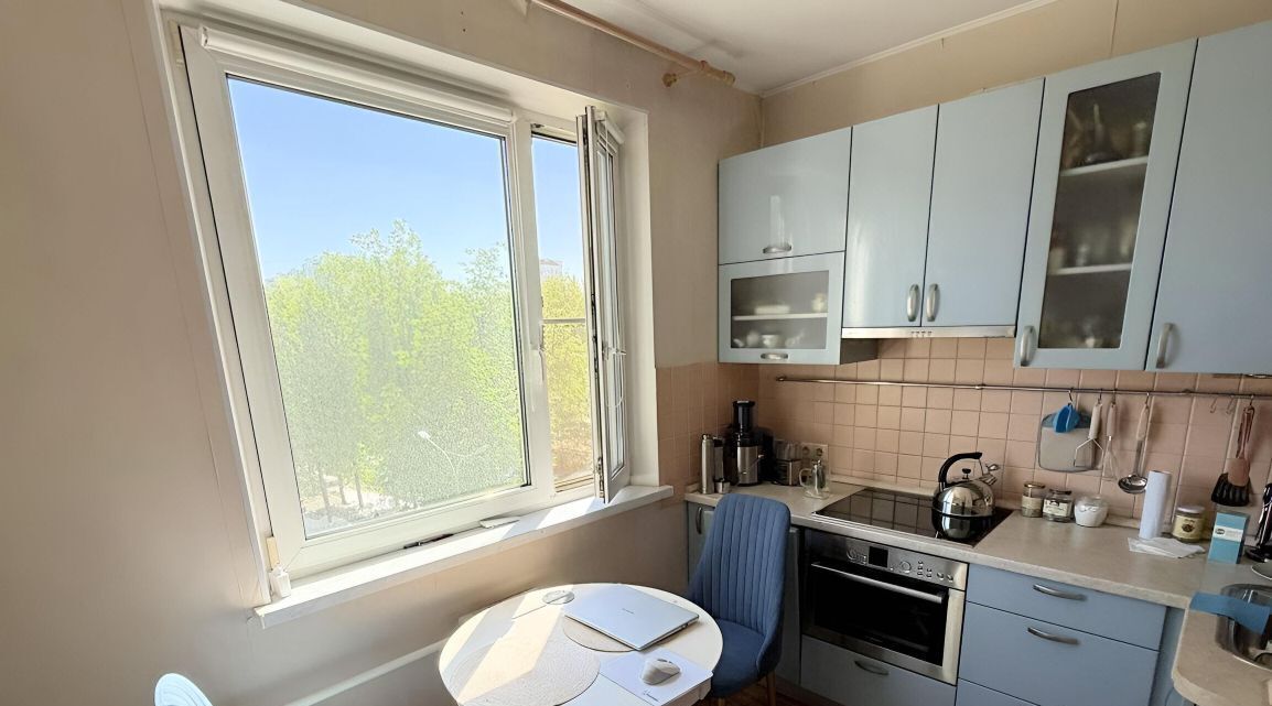 квартира г Москва метро Молодежная ул Кунцевская 8к/1 фото 1