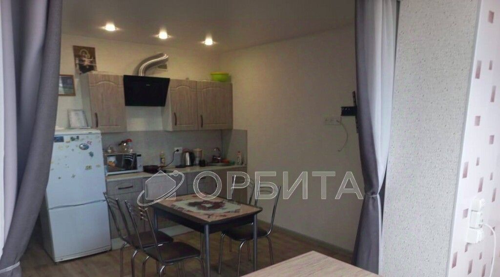 квартира г Тюмень р-н Калининский ул Интернациональная 199к/2 фото 1