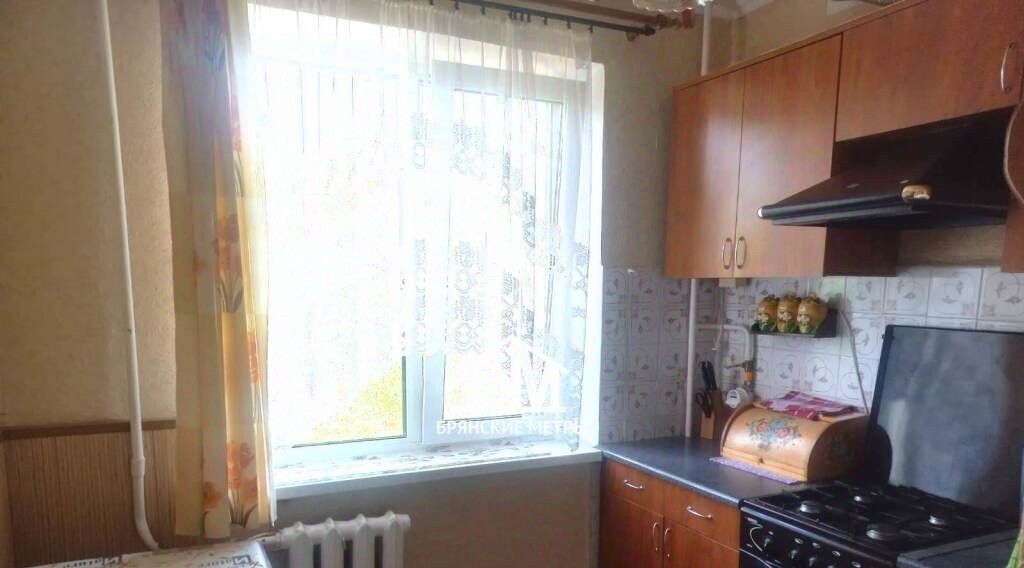 квартира г Брянск р-н Володарский ул академика Королева 4 фото 12