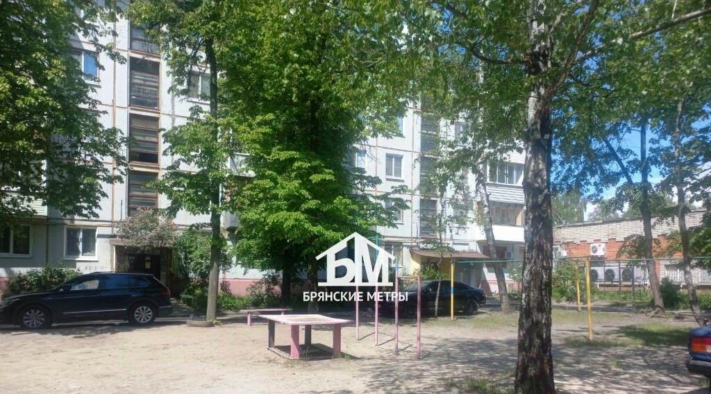 квартира г Брянск р-н Володарский ул академика Королева 4 фото 16