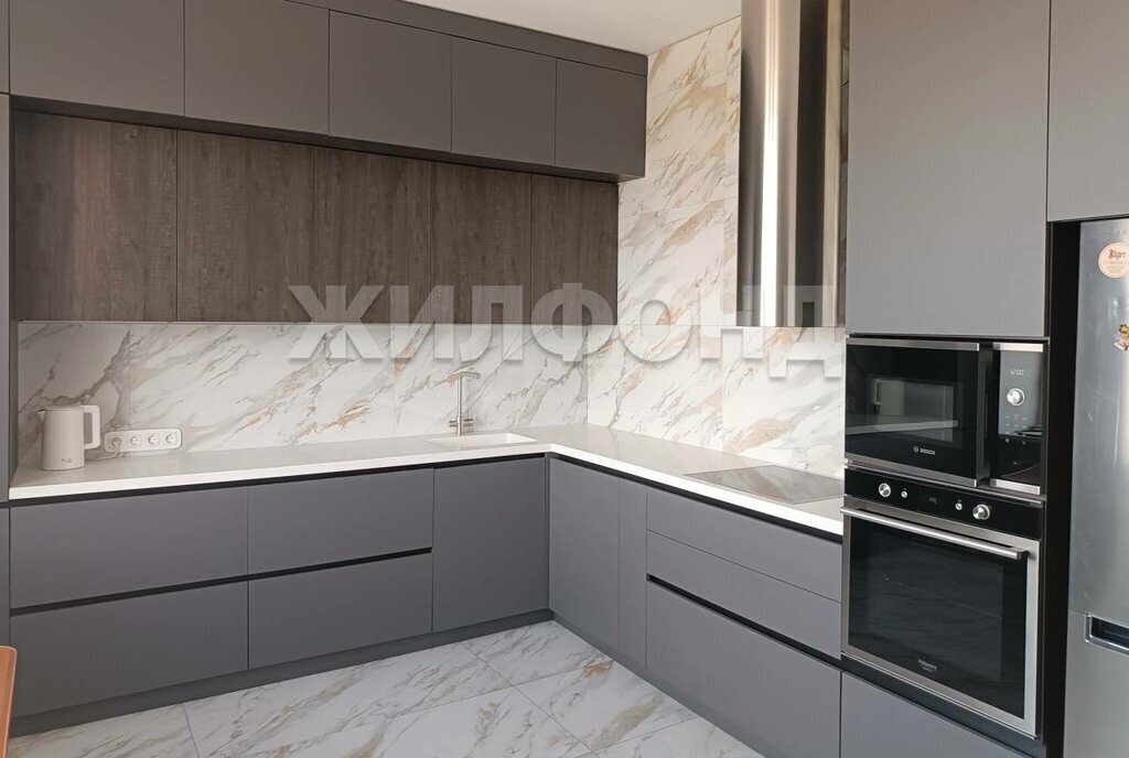 квартира г Абакан ул Чехова 95к/2 фото 1