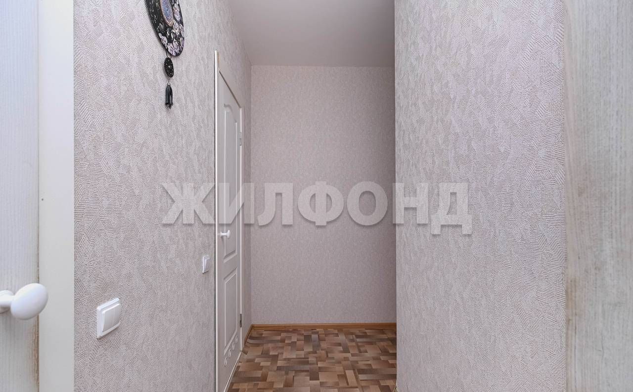 квартира г Новосибирск р-н Кировский ул Петухова 156 фото 4