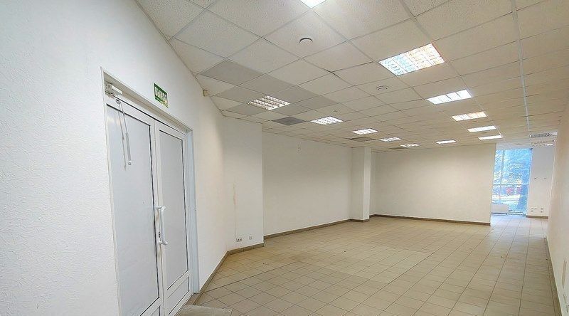 торговое помещение г Нижний Новгород Горьковская ул Родионова 23 фото 10