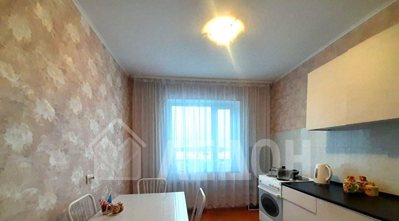 квартира г Омск р-н Октябрьский ул. Николая Кузнецова, 12 фото 2