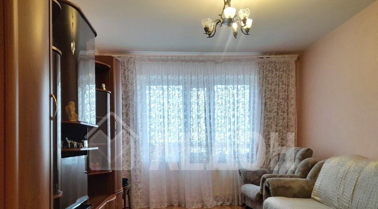 квартира г Омск р-н Октябрьский ул. Николая Кузнецова, 12 фото 3