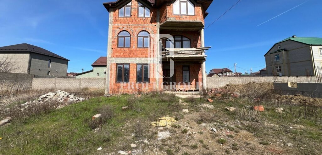 дом г Махачкала 1-я Звездопадная улица фото 2