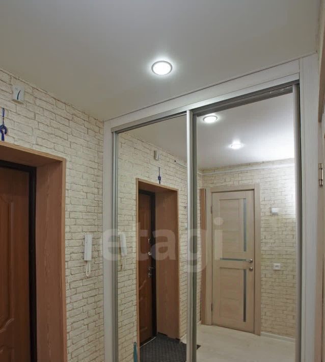 квартира г Омск р-н Кировский ул Мельничная 89к/6 фото 10