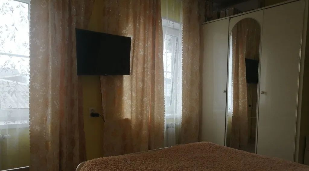 комната р-н Ейский г Ейск ул Советов 46 фото 1