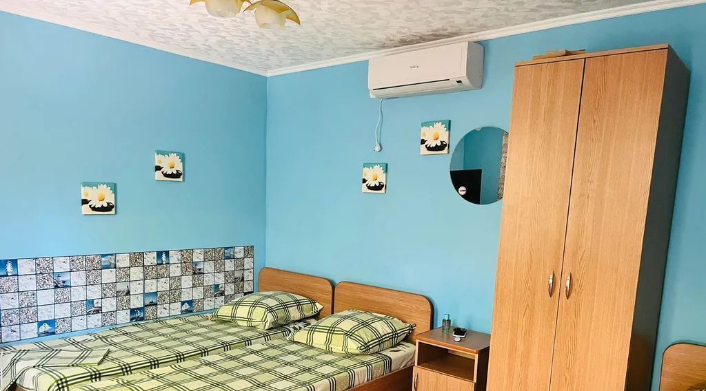 комната р-н Ейский г Ейск ул Бердянская 38 фото 2