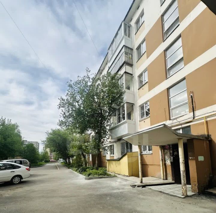 квартира г Нижний Тагил р-н Дзержинский ул Окунева 39 фото 2