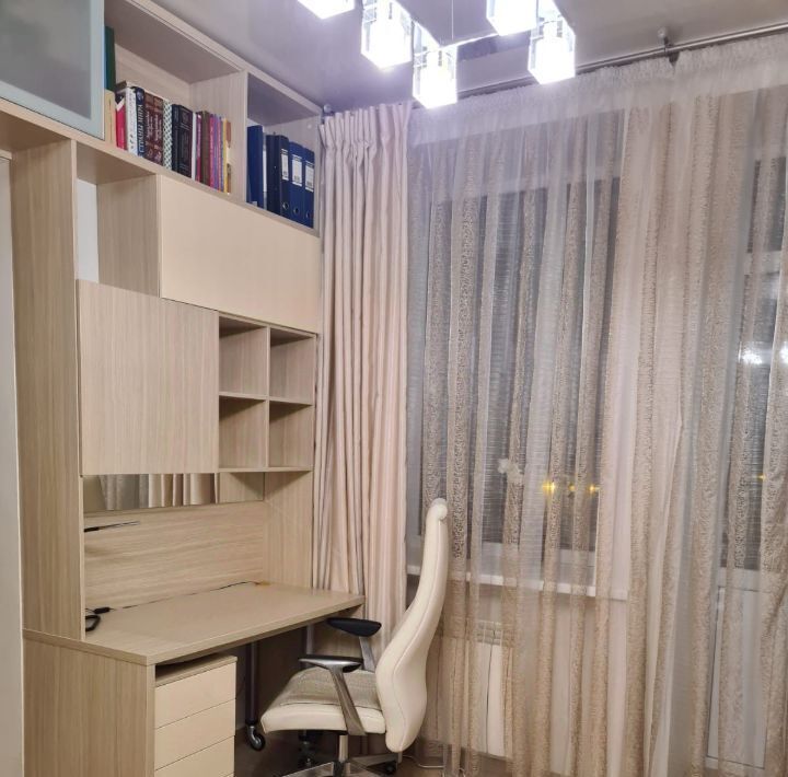 квартира г Екатеринбург Уралмаш ул Старых Большевиков 27 фото 2