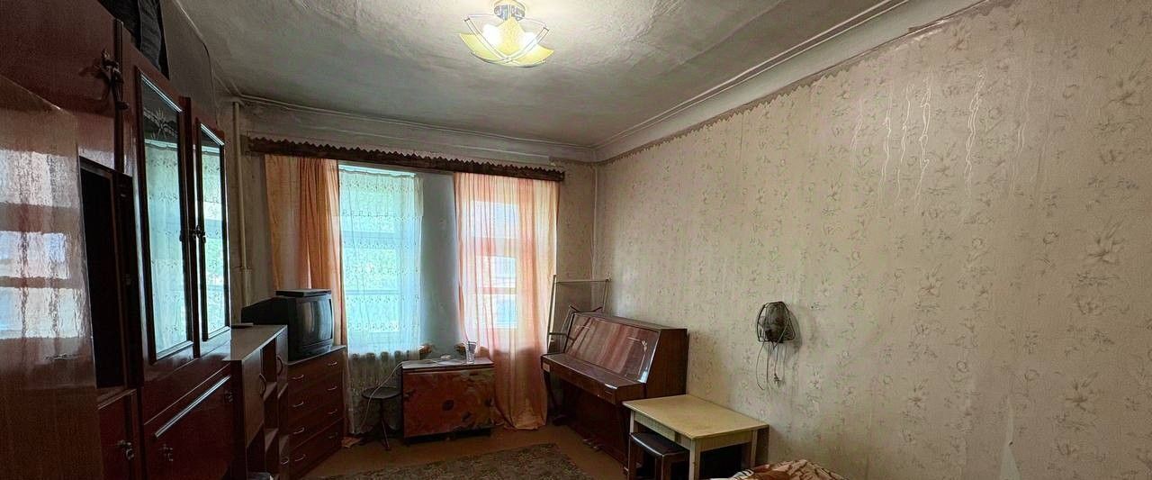 комната г Ангарск кв-л 30 7 фото 2