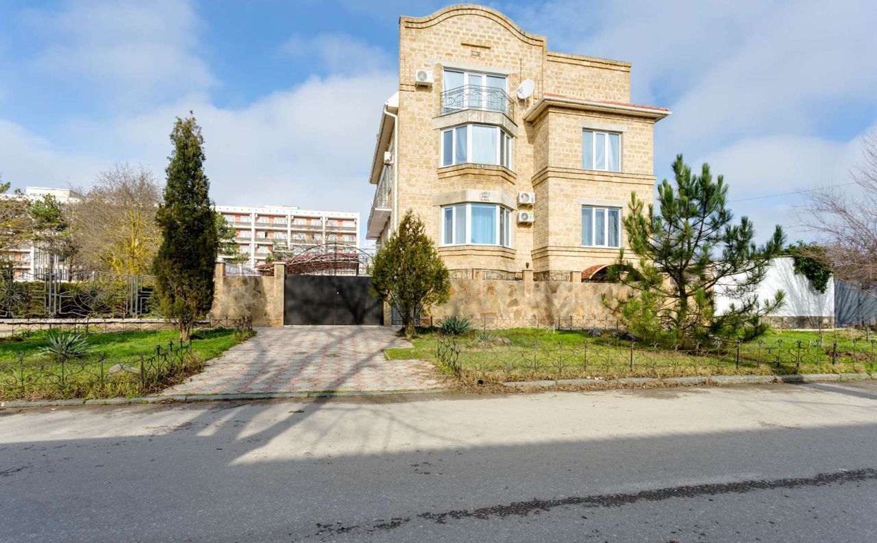 комната г Евпатория ул Кирова 76а фото 20