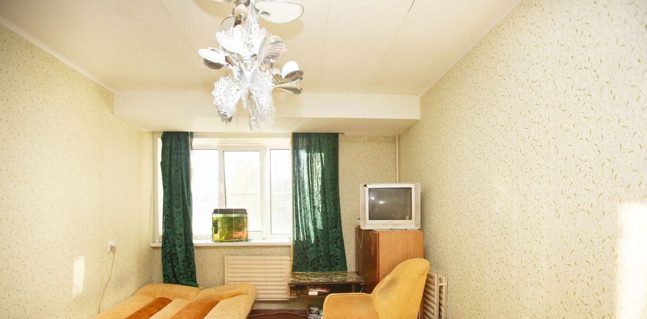 комната г Ярославль р-н Дзержинский ул Труфанова 30к/2 фото 2