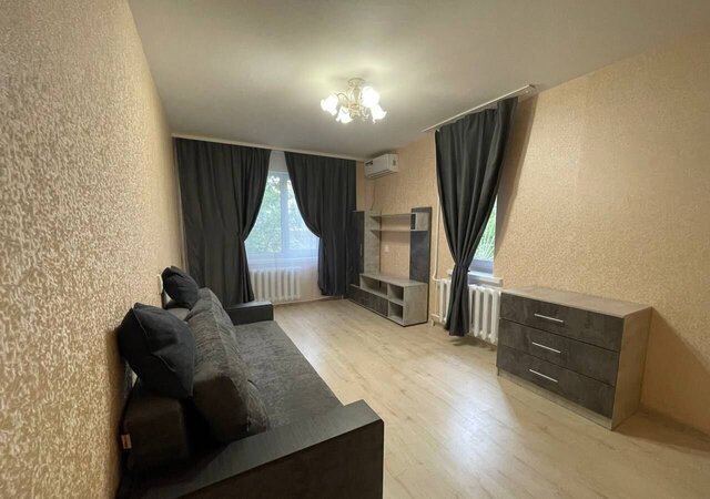 квартира ул Балаклавская 107 фото