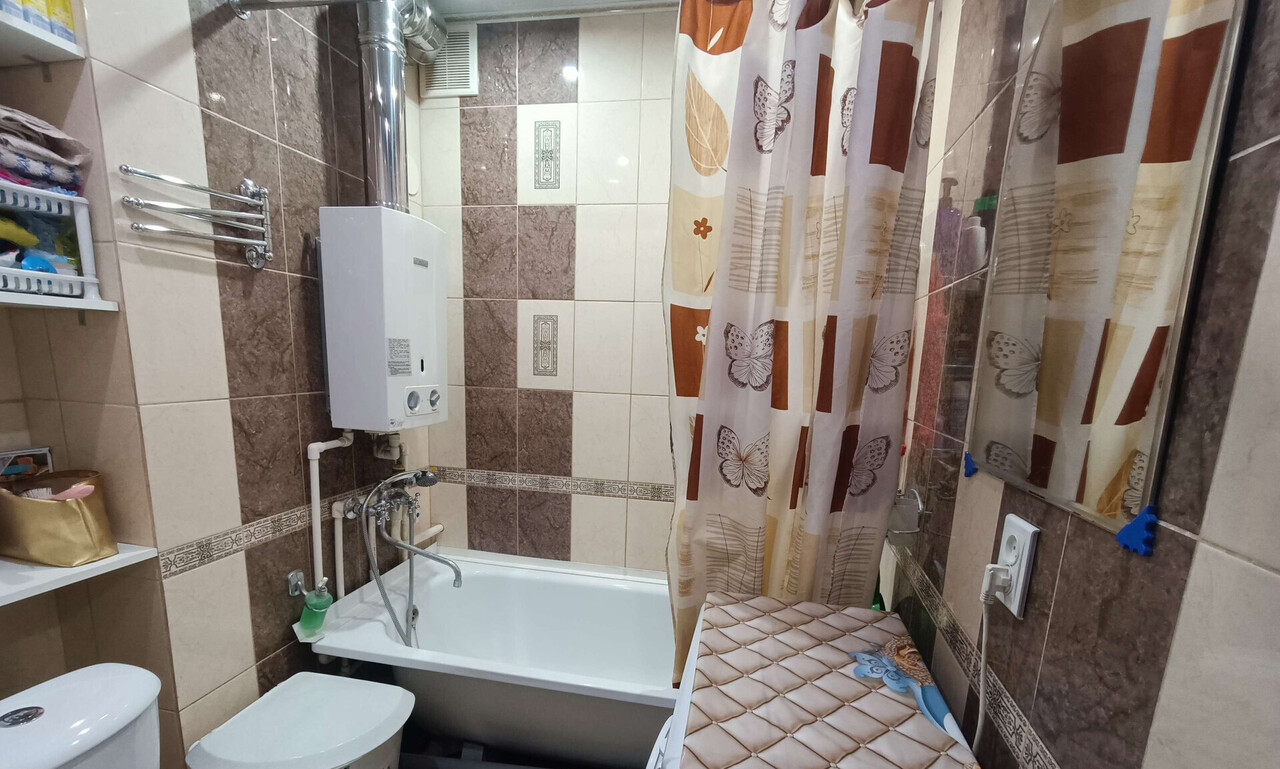 квартира г Волгоград пр-кт им. Героев Сталинграда 16 601-й м-н фото 2