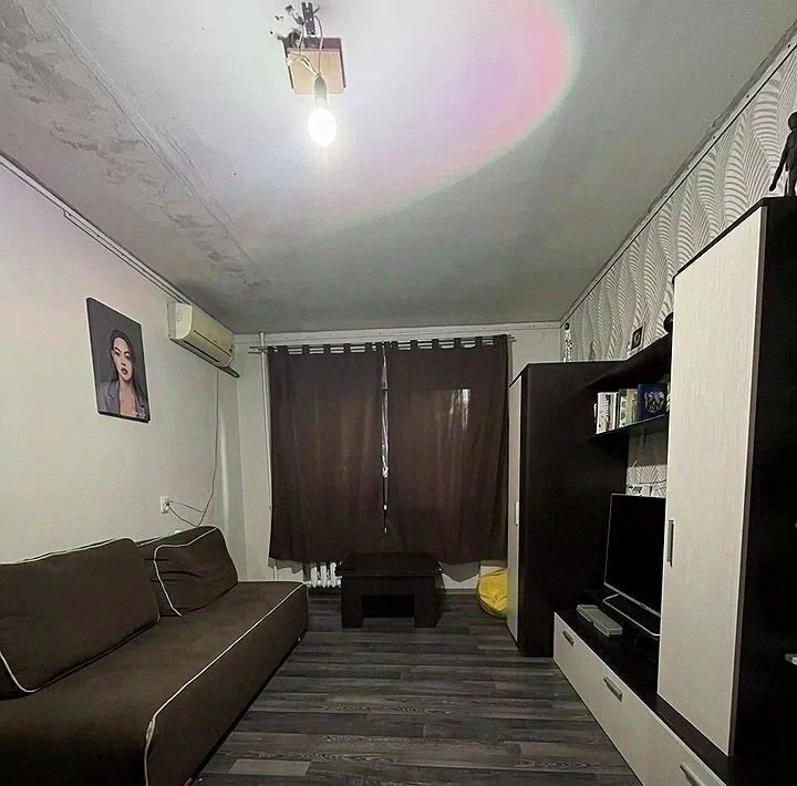 квартира г Ростов-на-Дону р-н Ворошиловский ул Труда 12 фото 3