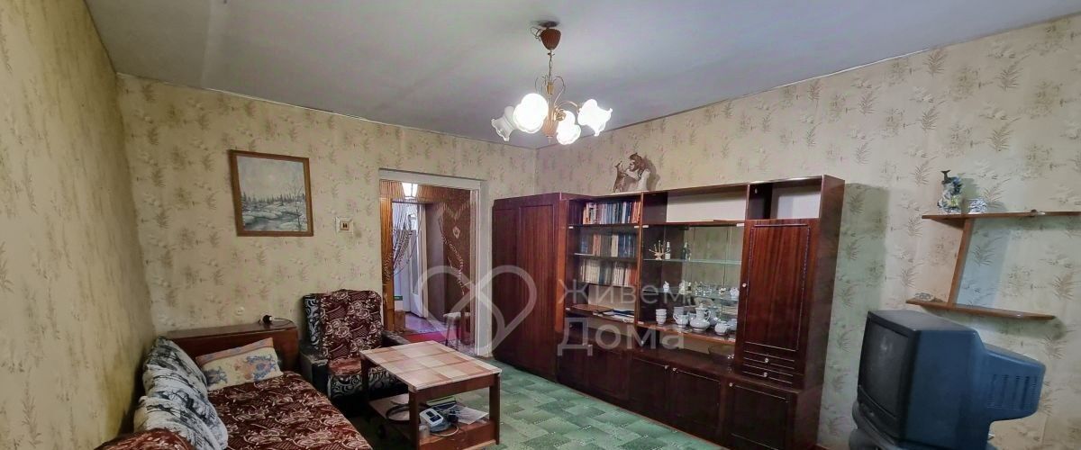 квартира г Волгоград р-н Дзержинский ул Аракская 29 фото 3