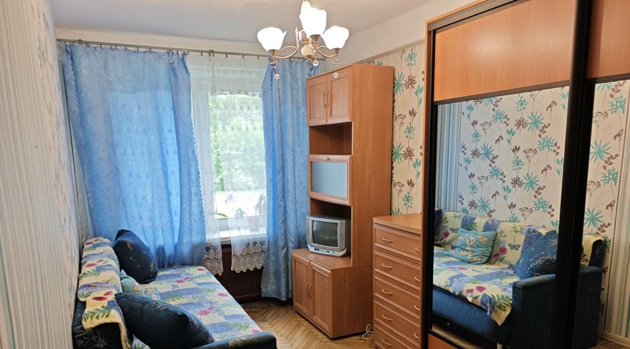 квартира г Санкт-Петербург метро Ломоносовская ул Бабушкина 93 фото 1