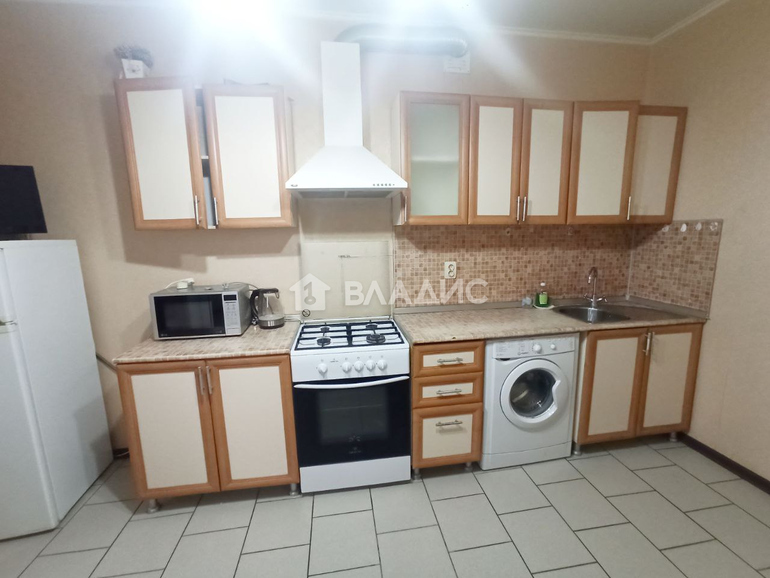 квартира г Брянск р-н Советский ул Крахмалева 39 фото 1