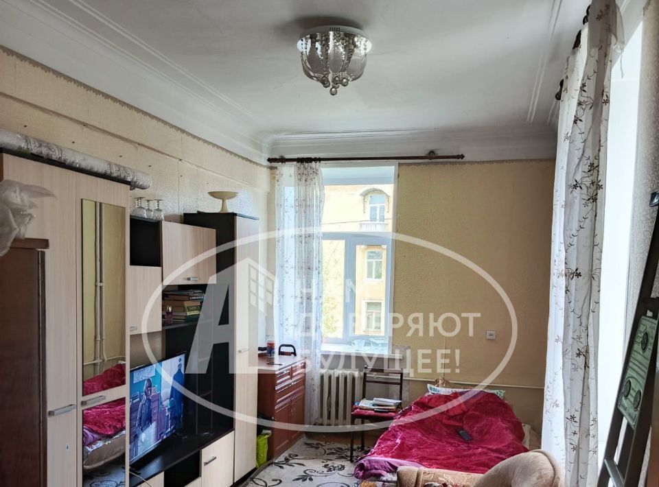 квартира г Глазов ул Комсомольская 26 фото 1