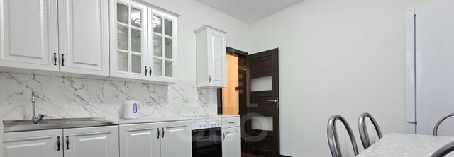 метро Комендантский Проспект ул Верхне-Каменская 11к/1 фото