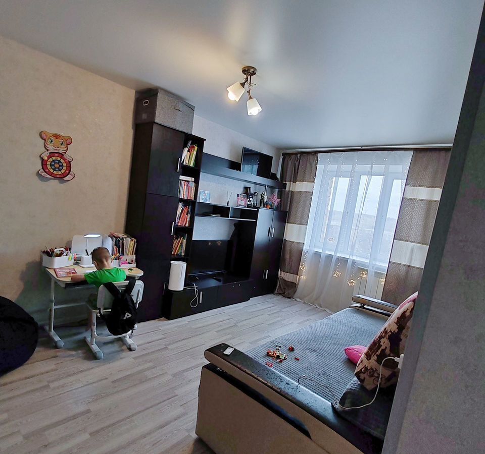 квартира г Красноярск р-н Октябрьский ул Крупской 1а фото 3