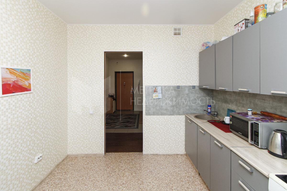 квартира г Тюмень ул Таврическая 9/2 фото 4