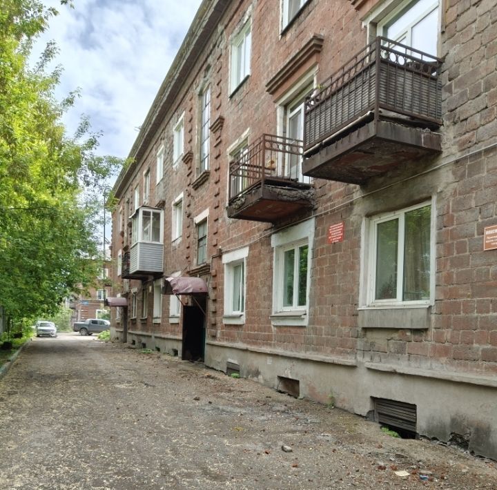 квартира г Новокузнецк р-н Центральный ул Доз 4 фото 9