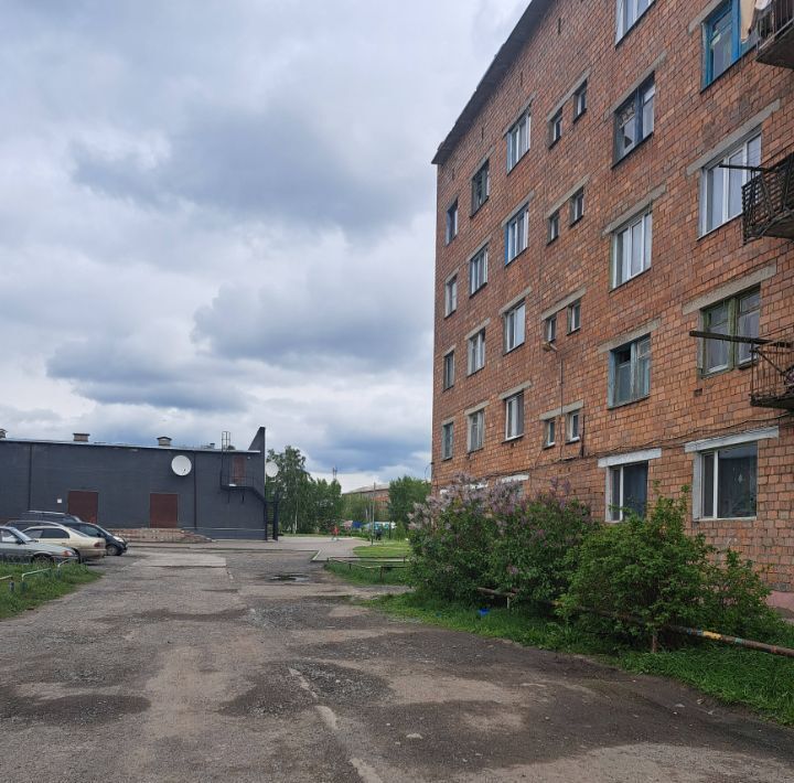 комната г Назарово ул Арбузова 66 фото 15