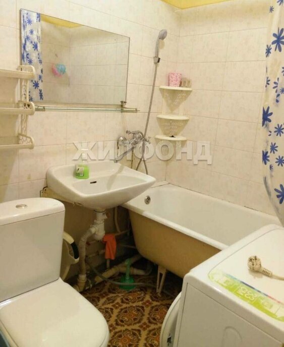 квартира г Новосибирск Маршала Покрышкина ул Крылова 47 фото 5