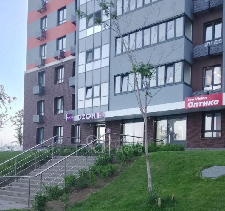 квартира г Волгоград р-н Советский ул. Степанищева, 4 фото 1